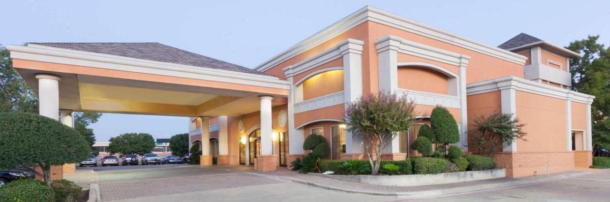 Days Inn by Wyndham Irving Grapevine DFW Airport North